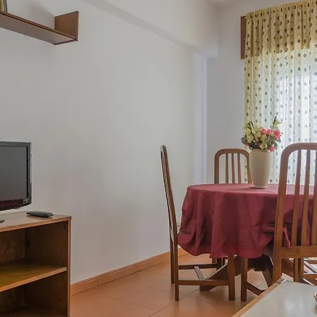 Akisol Armacao Pera In Iv Silves